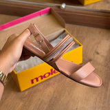 Sandália Moleca Tira Brilhosa